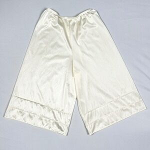 VTG Wondermaid Pettipants Culotte Split Slip Shorts Womens Medium‎ Nylon Ivory